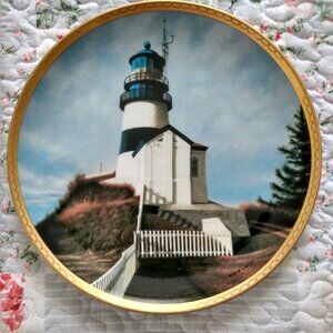 Lighthouse plate, Hamilton collection